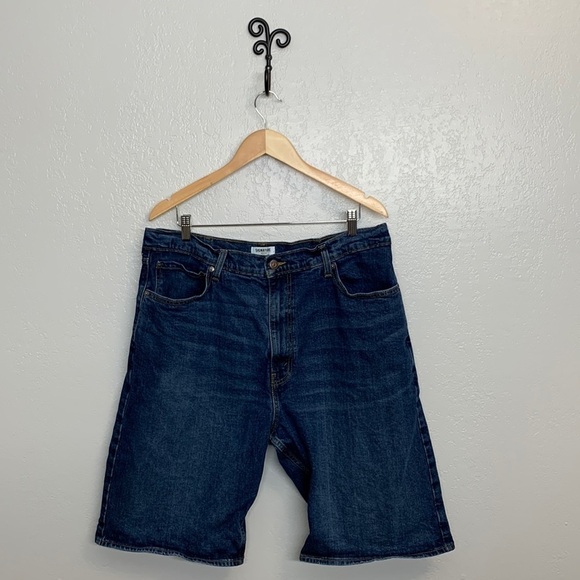 Men's Levis Jean Shorts, W38 - Picture 1 of 14